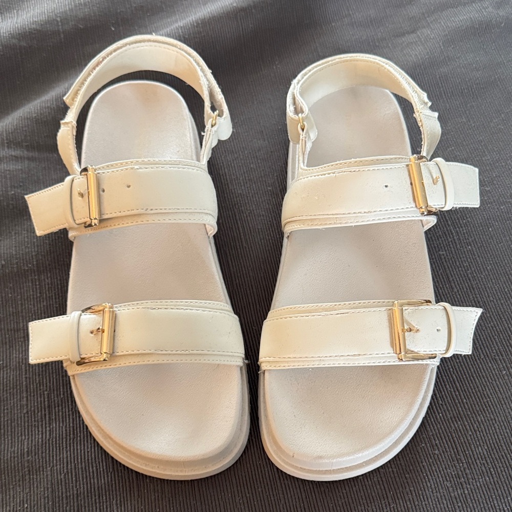 Madden Cream leather with gold Buckle Strap Sandals
